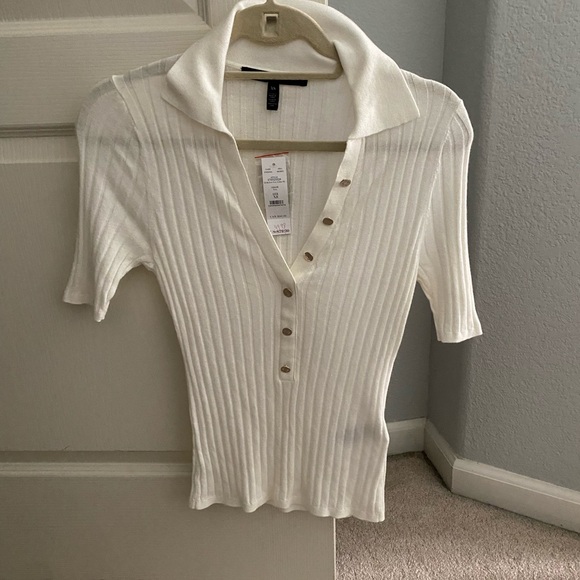 Nwt White House Black Market short sleeve button front collar pullover xs - Picture 2 of 3